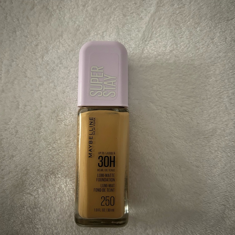 Maybelline Super Stay 30H Foundation - Tan